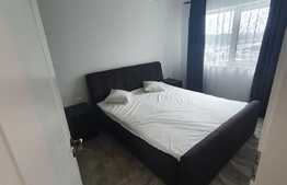 Apartament cu 2 camere, 50 mp, semidecomandat, parcare, zona Vivo 