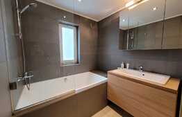Apartament superb, 97 mp, parcare, finisaje lux, in Andrei Muresanu!