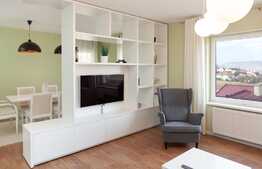 Apartament superb, 97 mp, parcare, finisaje lux, in Andrei Muresanu!