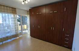 Apartament 2 camere, etaj intermediar, terasa si loc parcare, Andrei Muresanu!