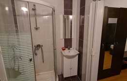 Apartament de 3 camere, 90 mp, decomandat, zona strazii Edgar Quinet