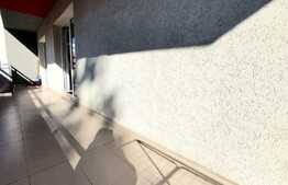 Apartament cu 3 camere, etaj intermediar, orientare sud-vest, parcare! Zona Vivo!