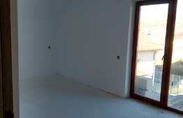 Casa spatioasa 200 mp, teren generos 1800 mp, in Chinteni!