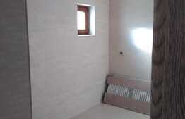 Casa spatioasa 200 mp, teren generos 1800 mp, in Chinteni!