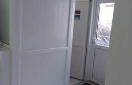 Casa cu 2 apartamente, 100 mp utili, 500 mp teren, semicentral!