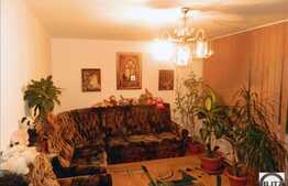 Apartament 3 camere, 72 mp zona Intre Lacuri