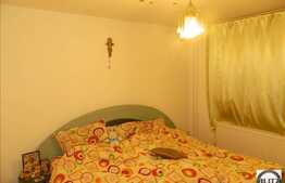 Apartament 3 camere, 72 mp zona Intre Lacuri