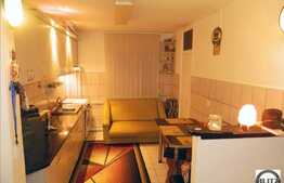 Apartament 3 camere, 72 mp zona Intre Lacuri