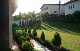 Exclusiv! Casa individuala stil american pe un singur nivel pozitionata intr-o oaza de liniste, 1070 mp teren, ultrafinisata!