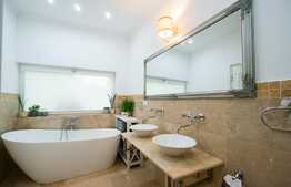 Exclusiv! Casa individuala stil american pe un singur nivel pozitionata intr-o oaza de liniste, 1070 mp teren, ultrafinisata!