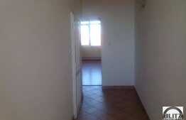 Vanzare apartament 1 camera, semidecomandat, zona Casei de Cultura a Studentilor