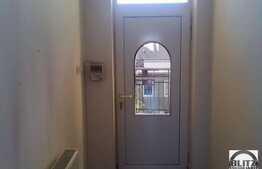 Vanzare apartament 1 camera, semidecomandat, zona Casei de Cultura a Studentilor