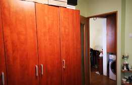 Apartament de 2 camere, loc de parcare, Florilor