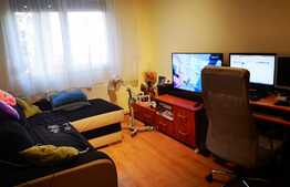 Apartament de 2 camere, loc de parcare, Florilor