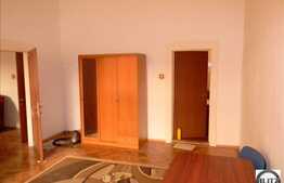 Vanzare apartament 3 camere, 100 mp utili! cu boxa la subsol, pret avantajos!