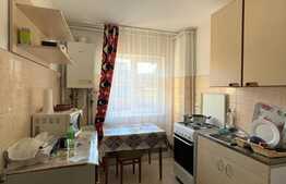 Apartament 2 camere, decomandat, parcare, zona Iulius Mall 