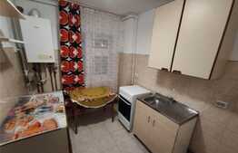 Apartament 2 camere, decomandat, parcare, zona Iulius Mall 