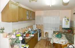 2 camere de vanzare, 56 mp, cu boxa  si  loc de parcare in garaj