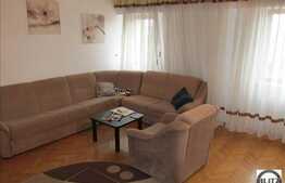Apartament pe 2 nivele, 4 camere decomandate, 115 mp utili, zona Piata Cipariu!
