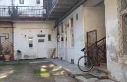 Casa in curte comuna, in centru, 2 camere, 53 mp utili!