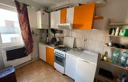 Garsoniera in imobil nou, decomandata, 40 mp, zona Gradina Botanica