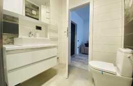 Apartament de 2 camere, 55mp, modern, zona Vivo