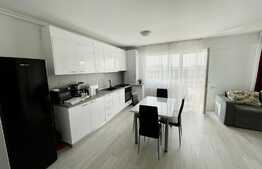 Apartament 2 camere, etaj intermediar, parcare, zona Cetatii!