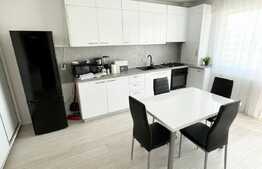 Apartament 2 camere, etaj intermediar, parcare, zona Cetatii!
