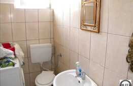 Vanzare apartament 3 camere, 75 mp utili, mobilat, plus loc de parcare