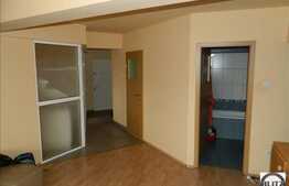 Vanzare apartament 3 camere, 86 mp utili, zona Bloc Spray, imobil nou, cu garaj