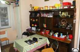 Apartament cu 3 camere, semidecomandat, 70 mp utili, boxa la subsol!