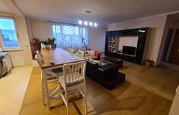 Apartament spatios, 80 mp, parcare, ultracentral! Zona Eroilor!