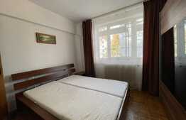 Apartament de 2 camere, 50 mp, balcon, zona Piata Hermes