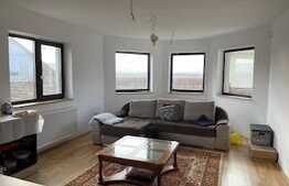 Casa individuala, partial finisata, pe 2 nivele, zona km17 Jucu