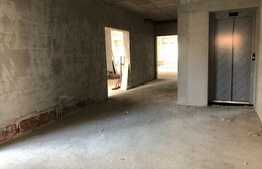 Spatiu servicii, 235 mp, terasa 130 mp, Gheorgheni!