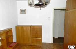 Apartament 3 camere, 60 mp, complet mobilat, boxa la subsol, 5 minute de Cora!