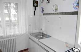 Apartament 3 camere, 60 mp, complet mobilat, boxa la subsol, 5 minute de Cora!