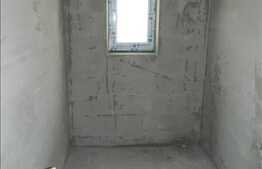 Vanzare 2 camere, 43.12 mp plus balcon, zona usor accesibila, semifinisat!