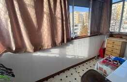 Apartament 67 mp, 3 camere, decomandat, zona Piata Flora