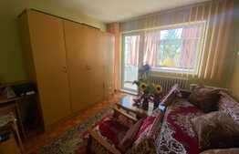 Apartament 67 mp, 3 camere, decomandat, zona Piata Flora