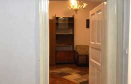 Garsoniera la casa, 47 mp, zona Parcului Central