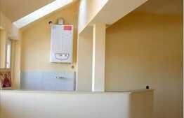 Vanzare mansarda cu 2 camere, 46 mp plus balcon in zona POLUS!