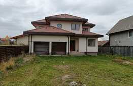 Casa exclusivista in Tarlungeni, 240 mp utili!