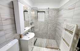 Apartament decomandat cu 2 camere, 51 mp, 2 balcoane, zona strazii Porii!