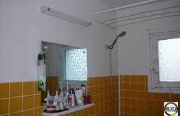 2 camere de vanzare, 52 mp utili, zona Oltului, cu boxa si parcare, etaj 1