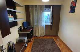 Apartament 3 camere semidecomandat, 52 mp, zona Parang, Manastur