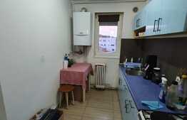 Apartament 3 camere semidecomandat, 52 mp, zona Parang, Manastur