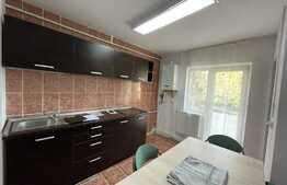 Apartament de 2 camere, decomandat, 55mp, zona UMF