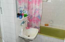 Apartament 3 camere, decomandat, 73 mp, zona Piata Marasti