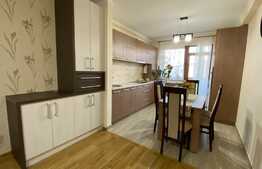 Apartament 2 camere, superb, 48 mp, parcare, zona Terra 